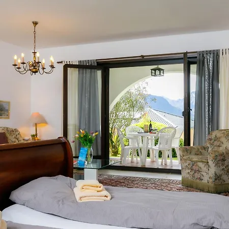 Apartment Miralago *