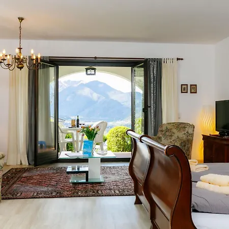 Apartment Miralago