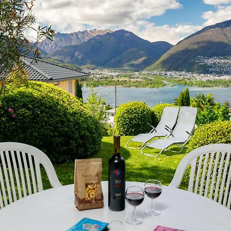 아파트 Miralago Apt- C23 By Interhome